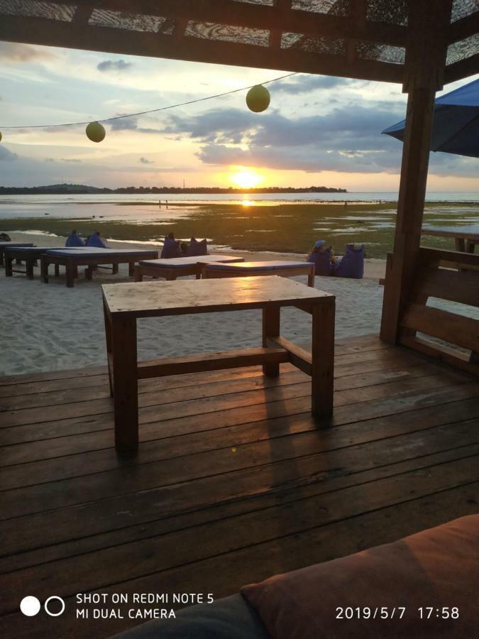 Talent Sunset Villa Gili Air Zewnętrze zdjęcie